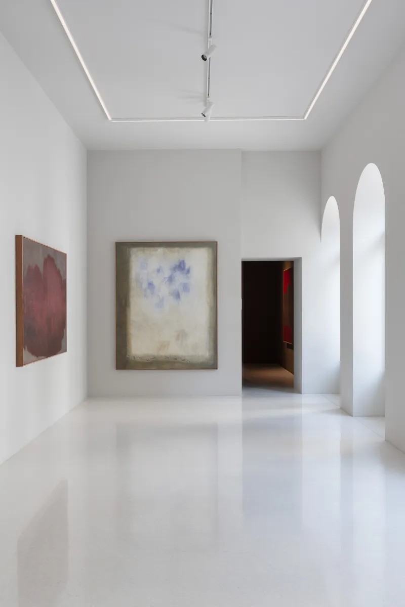 Installation view of Nuria Maria: Blues Rouge