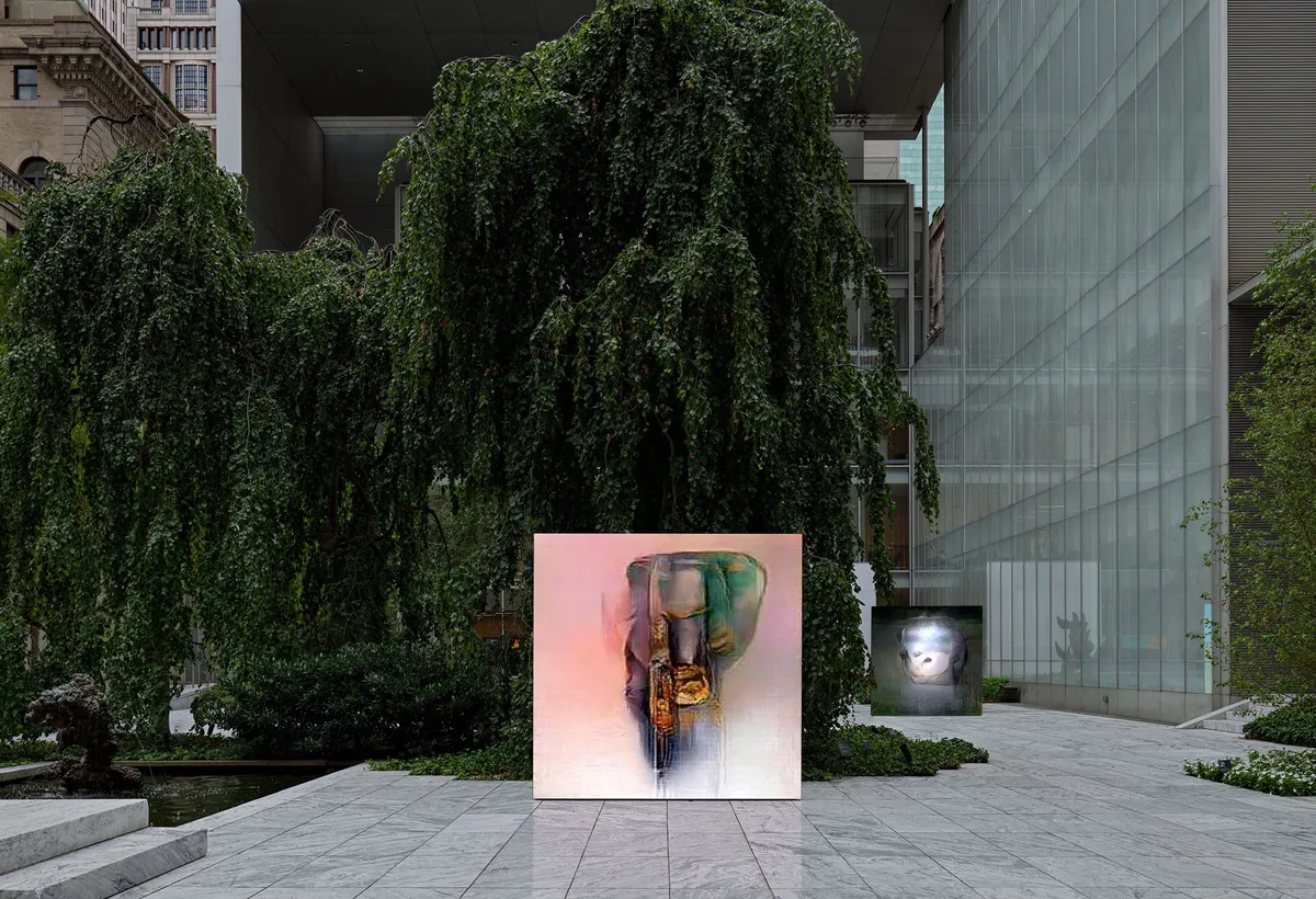 Installation view of Pierre Huyghe: UUmwelt