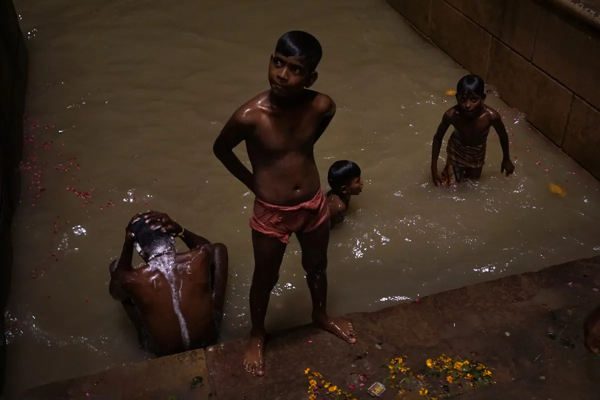 Gianluca Coppeto, Varanasi
