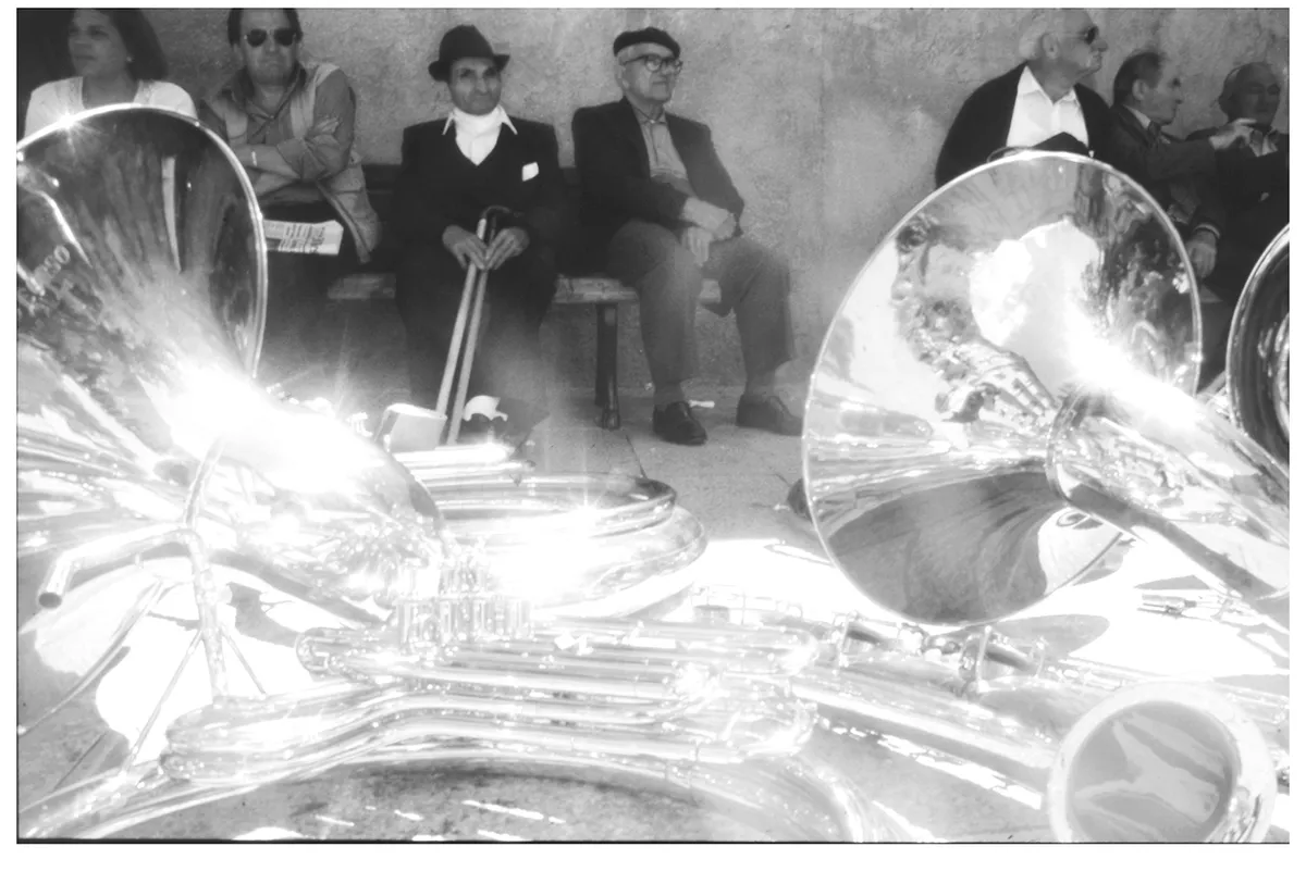 Maria Angela Antuono: BOLLE DI LUCE