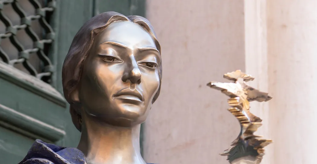 Nikos Floros: Divina d’Acciaio. La statua-ritratto di Maria Callas