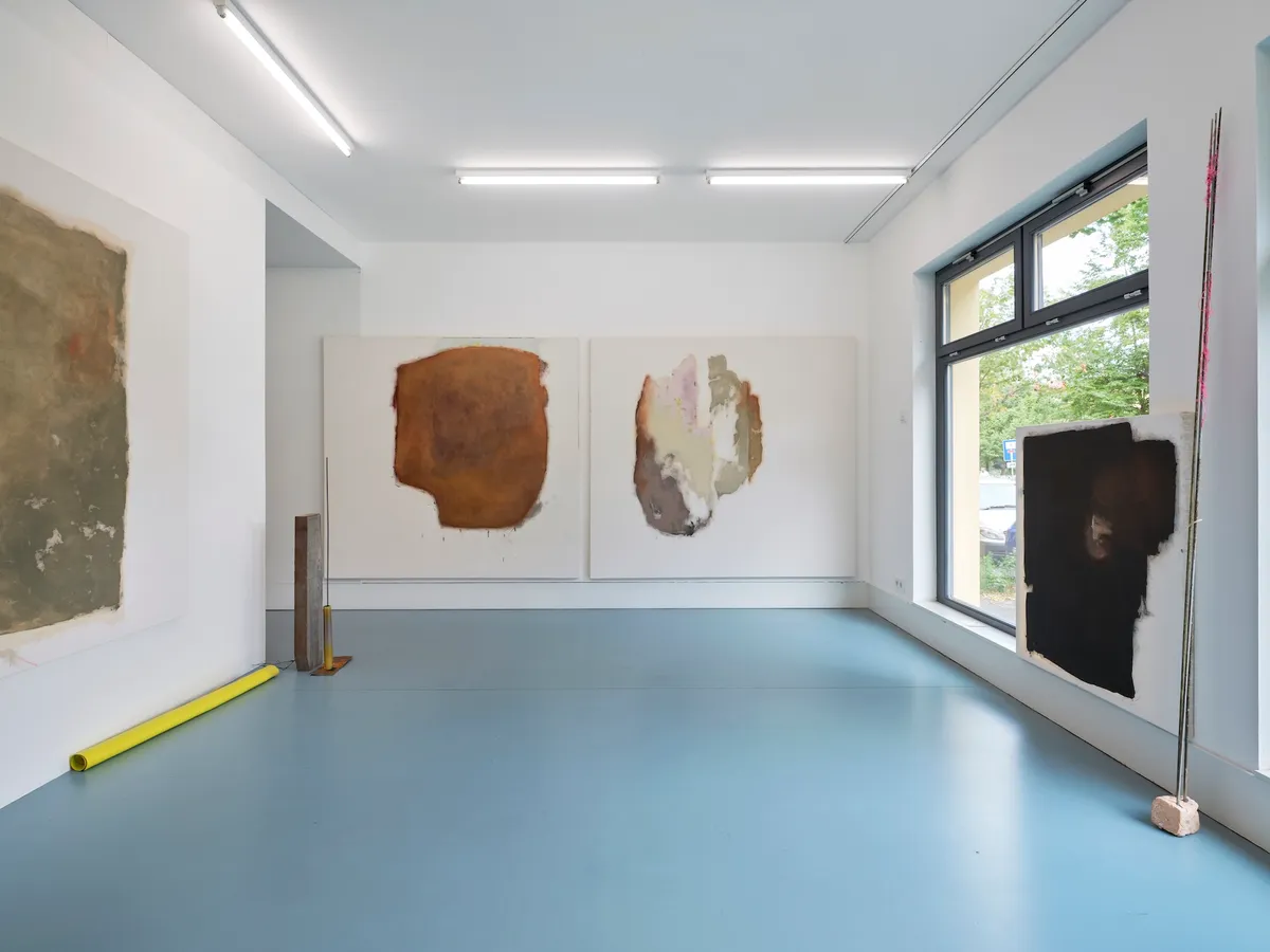 Installation view of Lone Haugaard Madsen: Raum#428-Fumus
