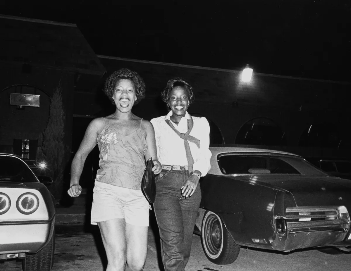 Carrie Mae Weems, Welcome Home, from Family Pictures and Stories