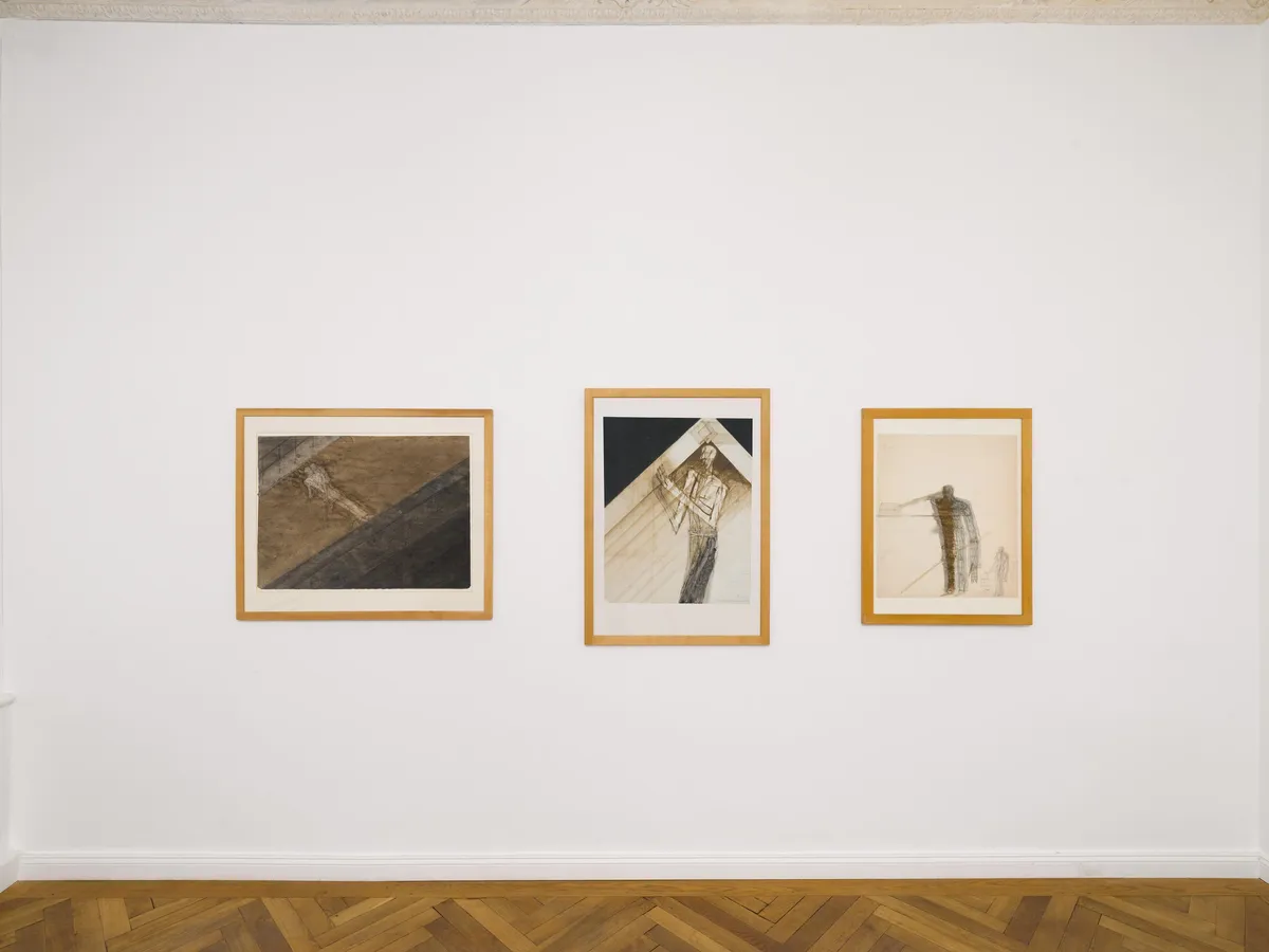 Installation view of Walter Pichler: Zeichnungen & Skulpturen