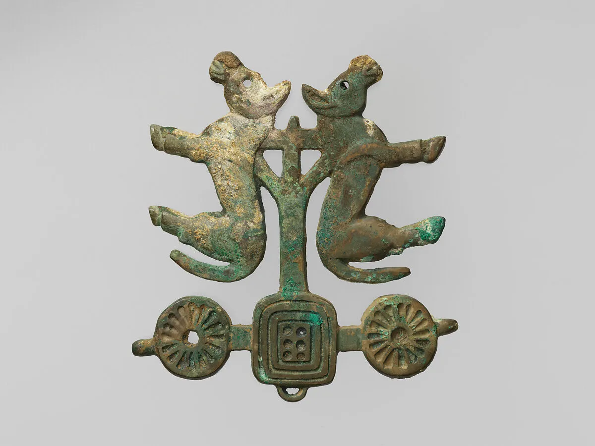 Plaque in the shape of a horse-drawn chariot, 8th–7th century BCE